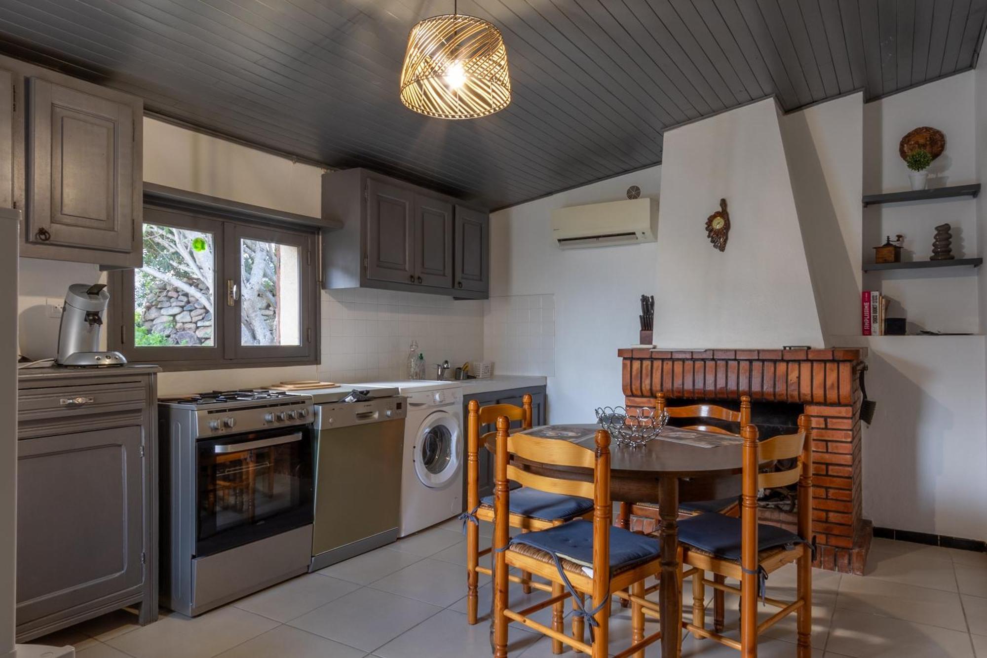 Casa Calma - Maison A Proximite Des Plages Фигари Экстерьер фото